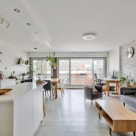 Beautiful And Bright 3 Bed Near La Appartement Parijs