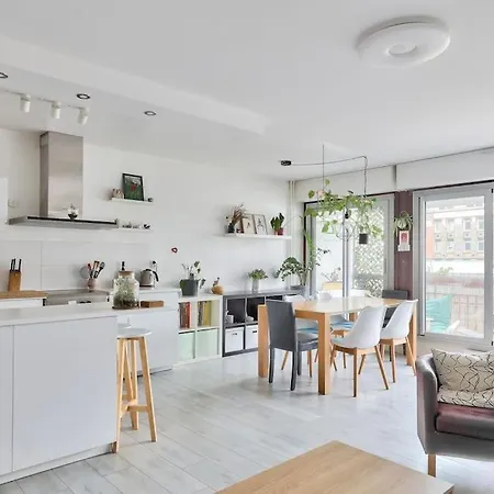 Appartement Beautiful And Bright 3 Bed Near La *